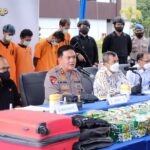 Kapolda Riau, Irjen Pol Muhammad Iqbal SIK MH saat konferensi pers ungkap kasus 85 Kilogram sabu
