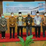 Wali kota Palembang H Harnojoyo menerima predikat Wajar Tanpa Pengecualian (WTP), penghargaan dari Kementerian Keuangan