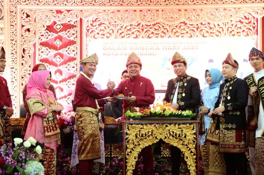 DPRD Kota Palembang menggelar Rapat Paripurna Istimewa dalam rangka hari jadi kota Palembang yang ke-1339, Jumat (17/06/22)
