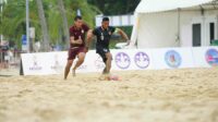 Timnas sepak bola pantai Indonesia saat melawan timnas Thailand