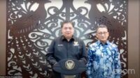 Menko Ekon Airlangga Hartarto didampingi Menteri ESDM Arifin Tasrif